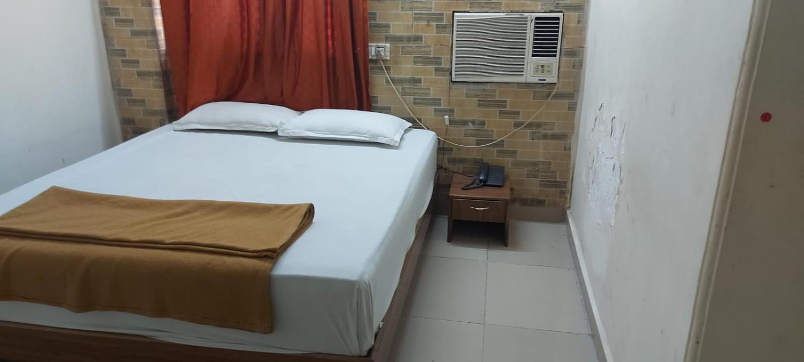 Glitz Hotels Sai Guest House - Nr Inorbit Mall Vashi Navi Mumbai Exterior foto