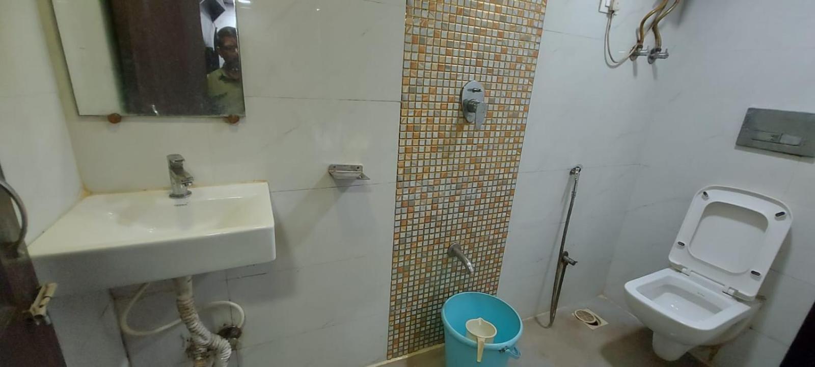 Glitz Hotels Sai Guest House - Nr Inorbit Mall Vashi Navi Mumbai Exterior foto